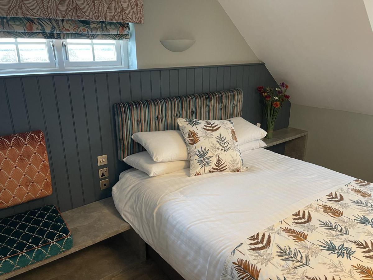 The White Horse Inn Eye  Экстерьер фото